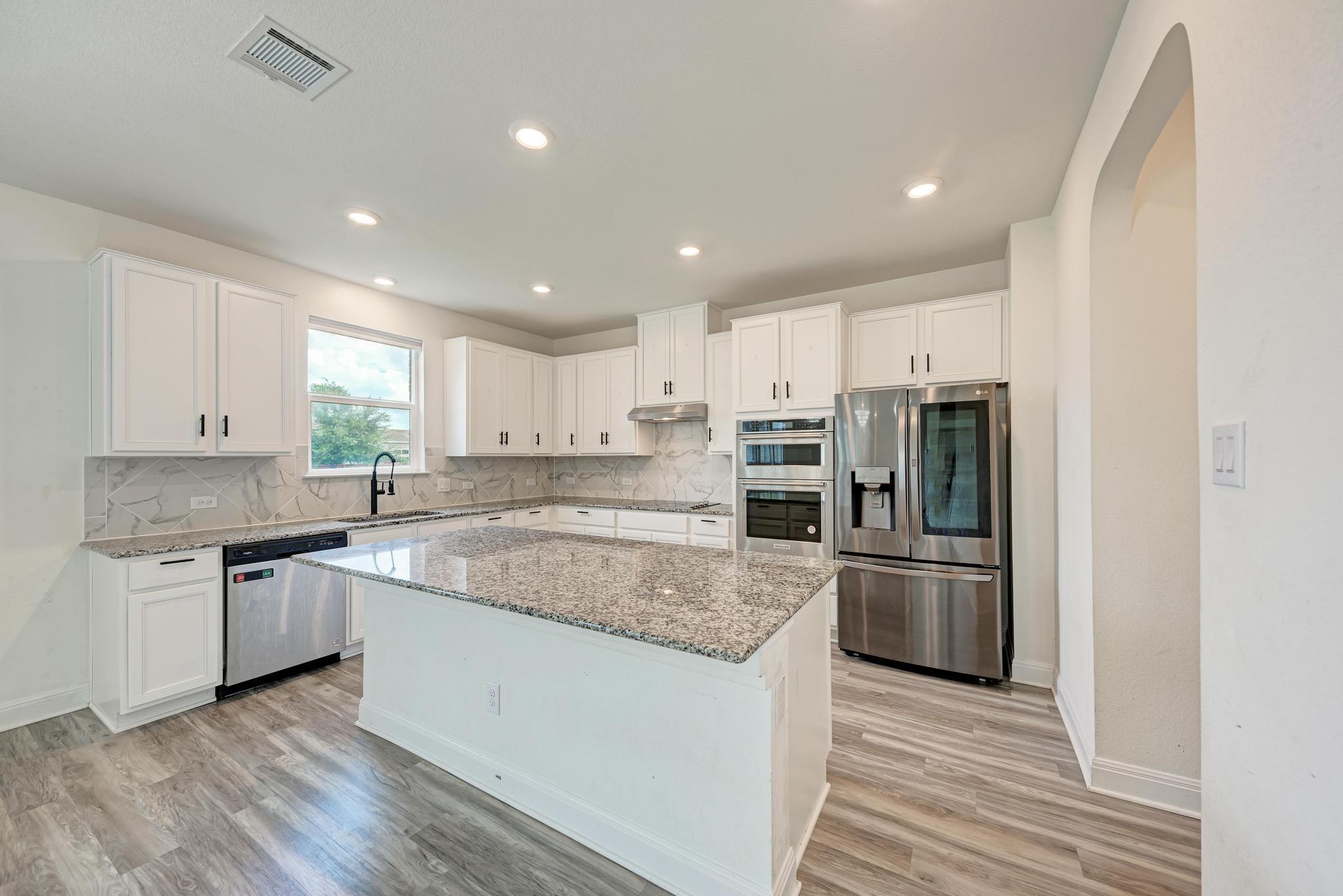 13613 James Garfield, Manor, TX 78653