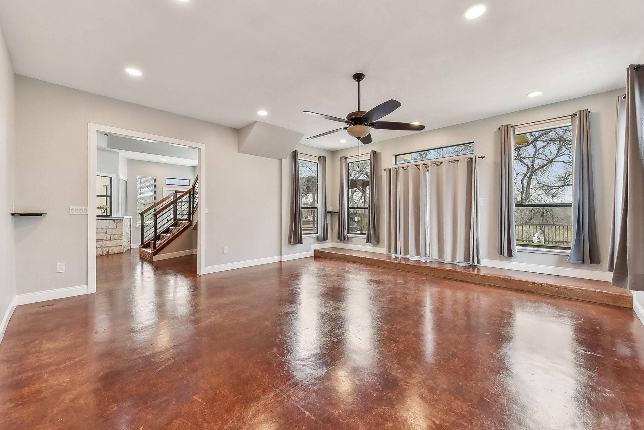 112 S Fitzwilliams #A Ln, Bastrop, TX 78602