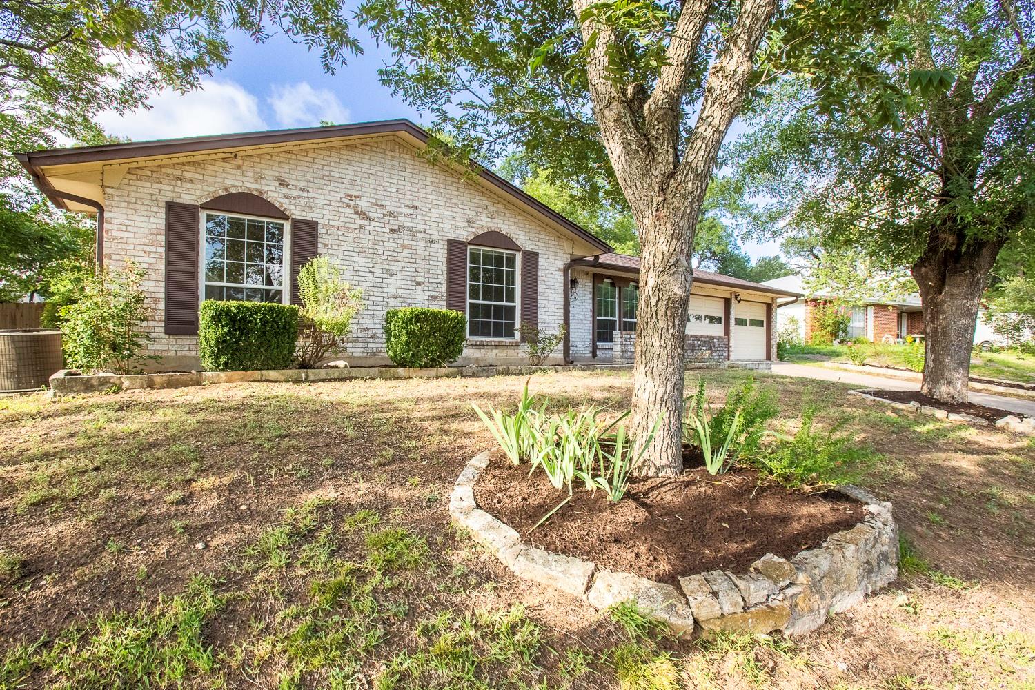 1444 Salem Meadow Cir, Austin, TX 78745