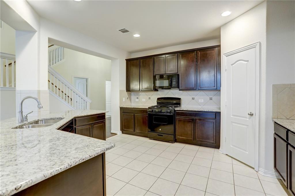 549 Palmilla St, Leander, TX 78641
