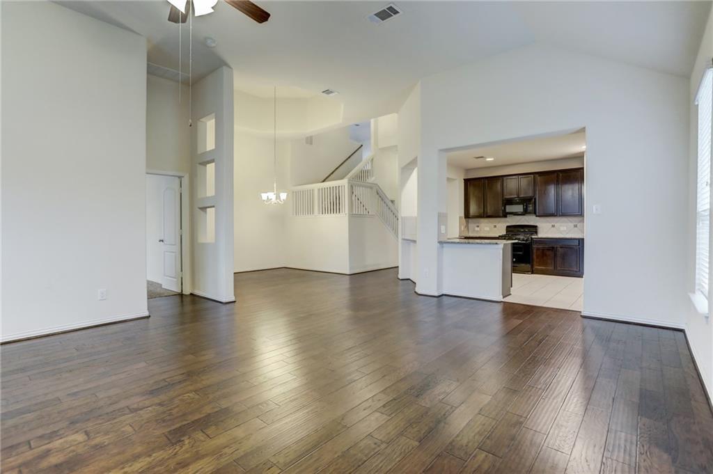 549 Palmilla St, Leander, TX 78641