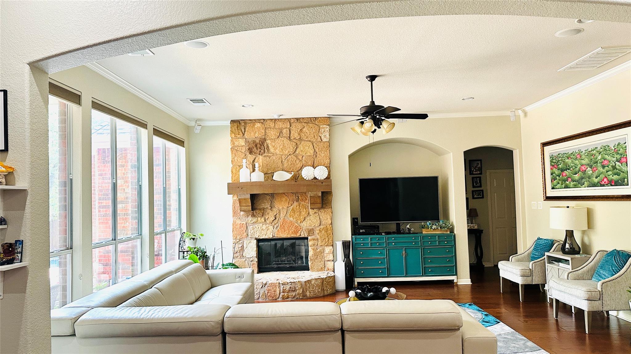 1125 Castle Path, Round Rock, TX 78681