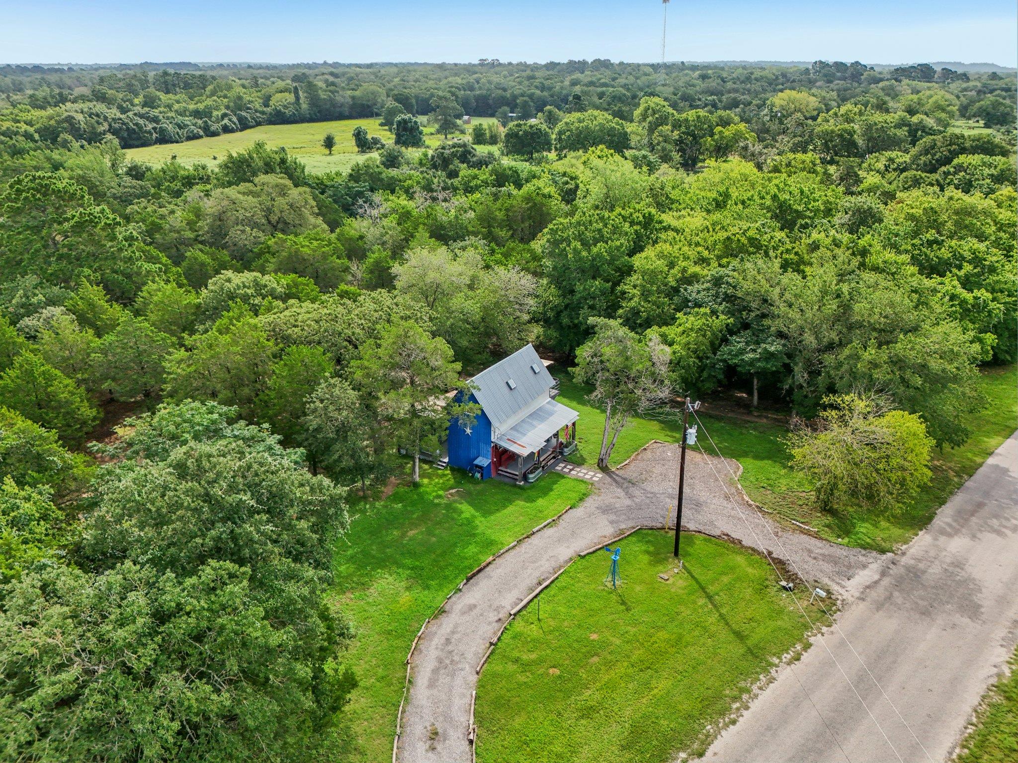 430 Green Valley Dr, Bastrop, TX 78602