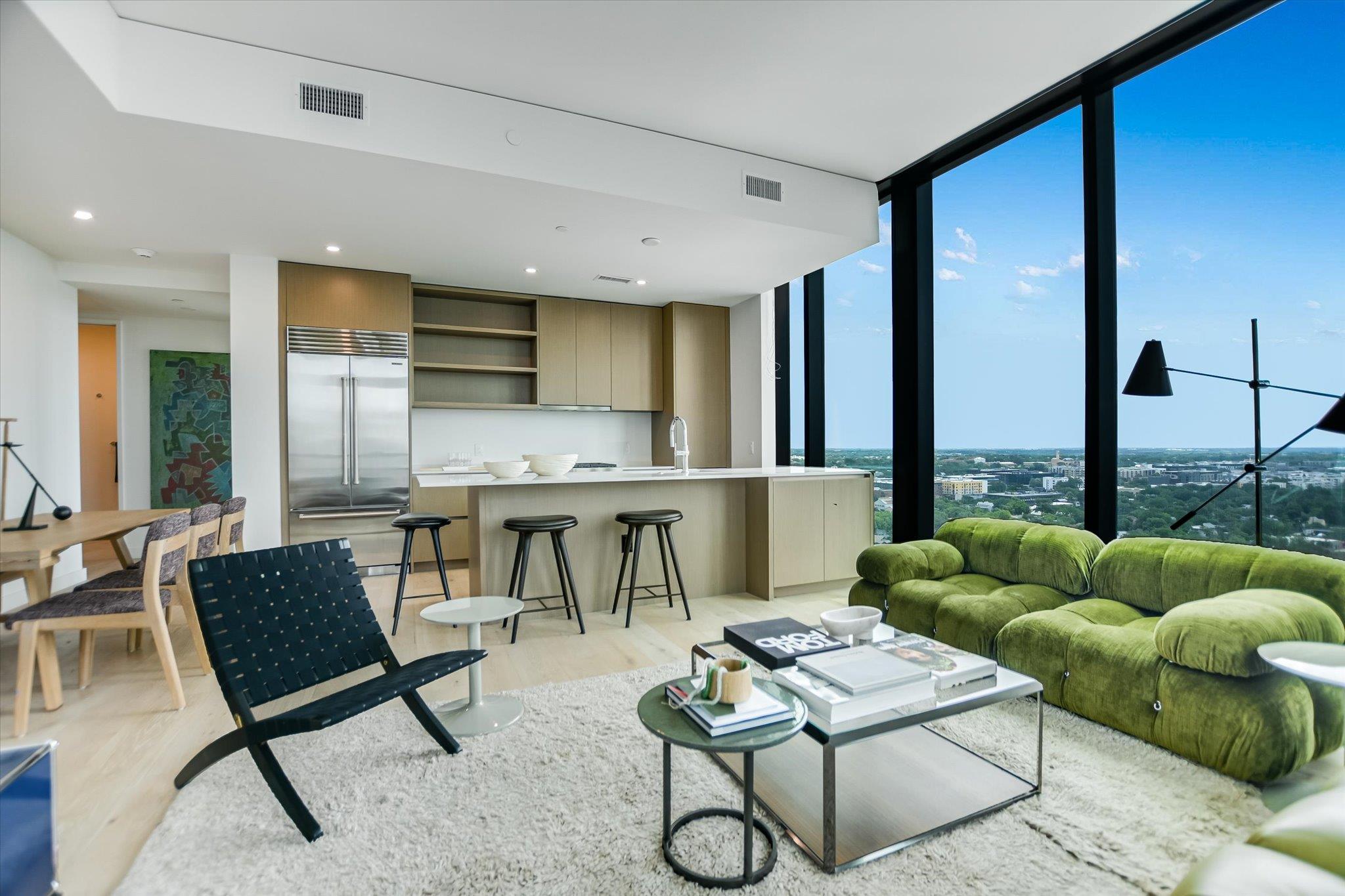 610 Davis St # 1902, Austin, TX 78701