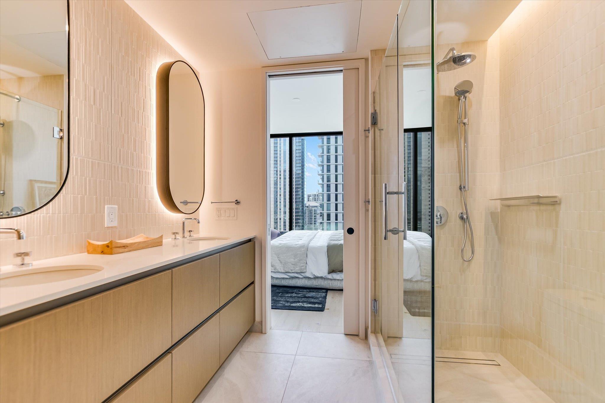 610 Davis St # 1902, Austin, TX 78701