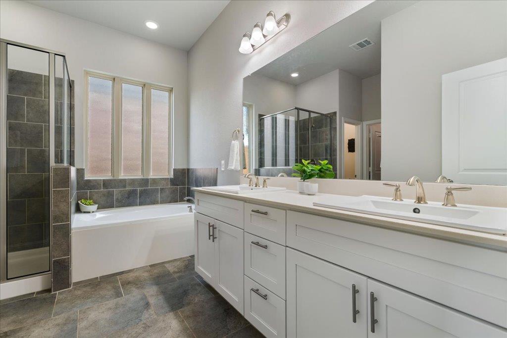 1313 Mustang Brook Ln, Leander, TX 78641