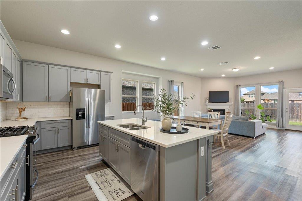 1313 Mustang Brook Ln, Leander, TX 78641