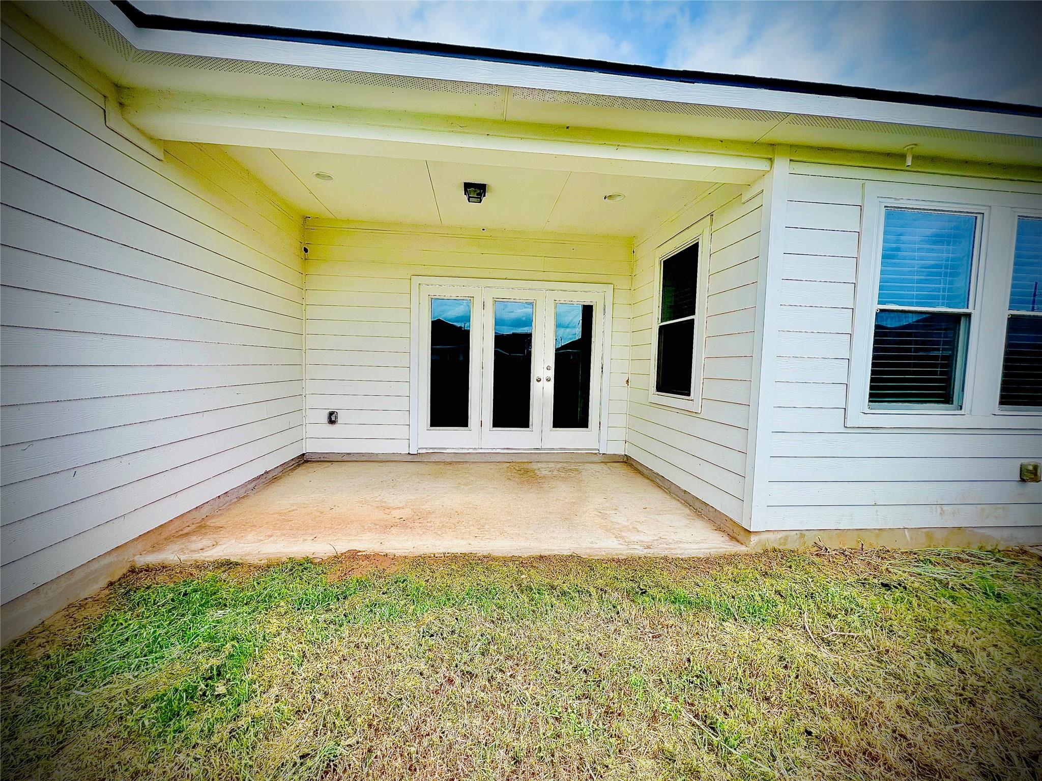 111 Cold Spring Loop, Bastrop, TX 78602