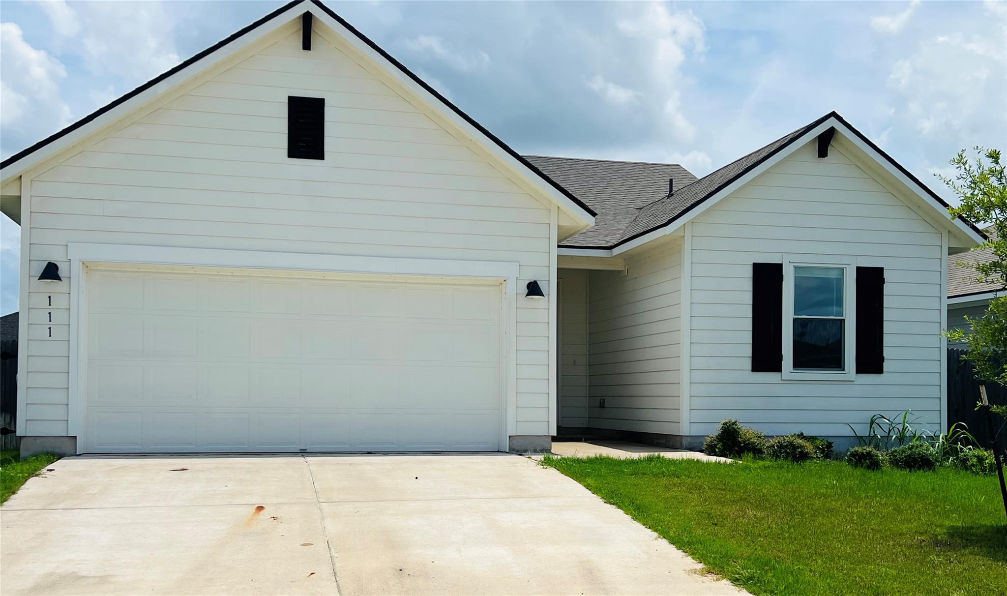 111 Cold Spring Loop, Bastrop, TX 78602