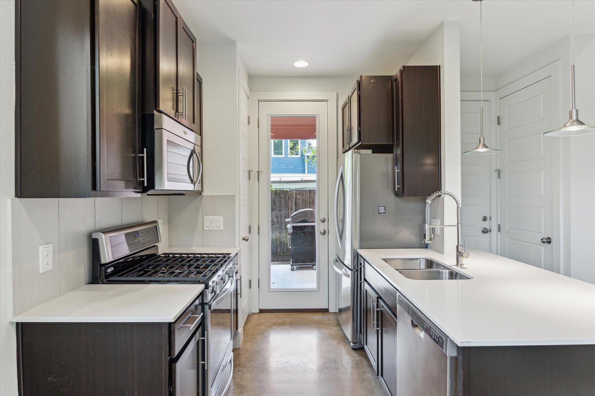 2708 Willow St # B, Austin, TX 78702