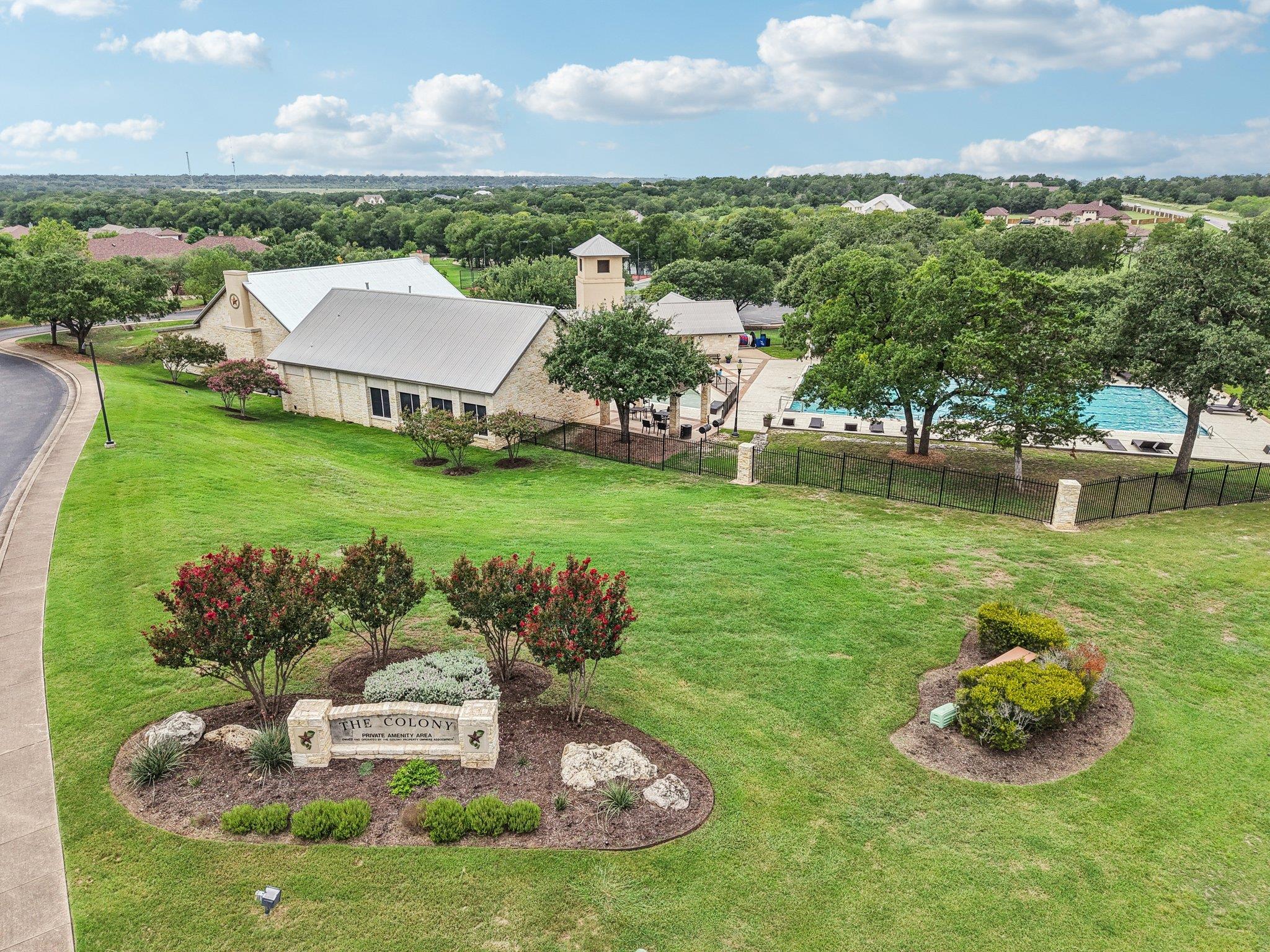 126 Spanish Trl, Bastrop, TX 78602