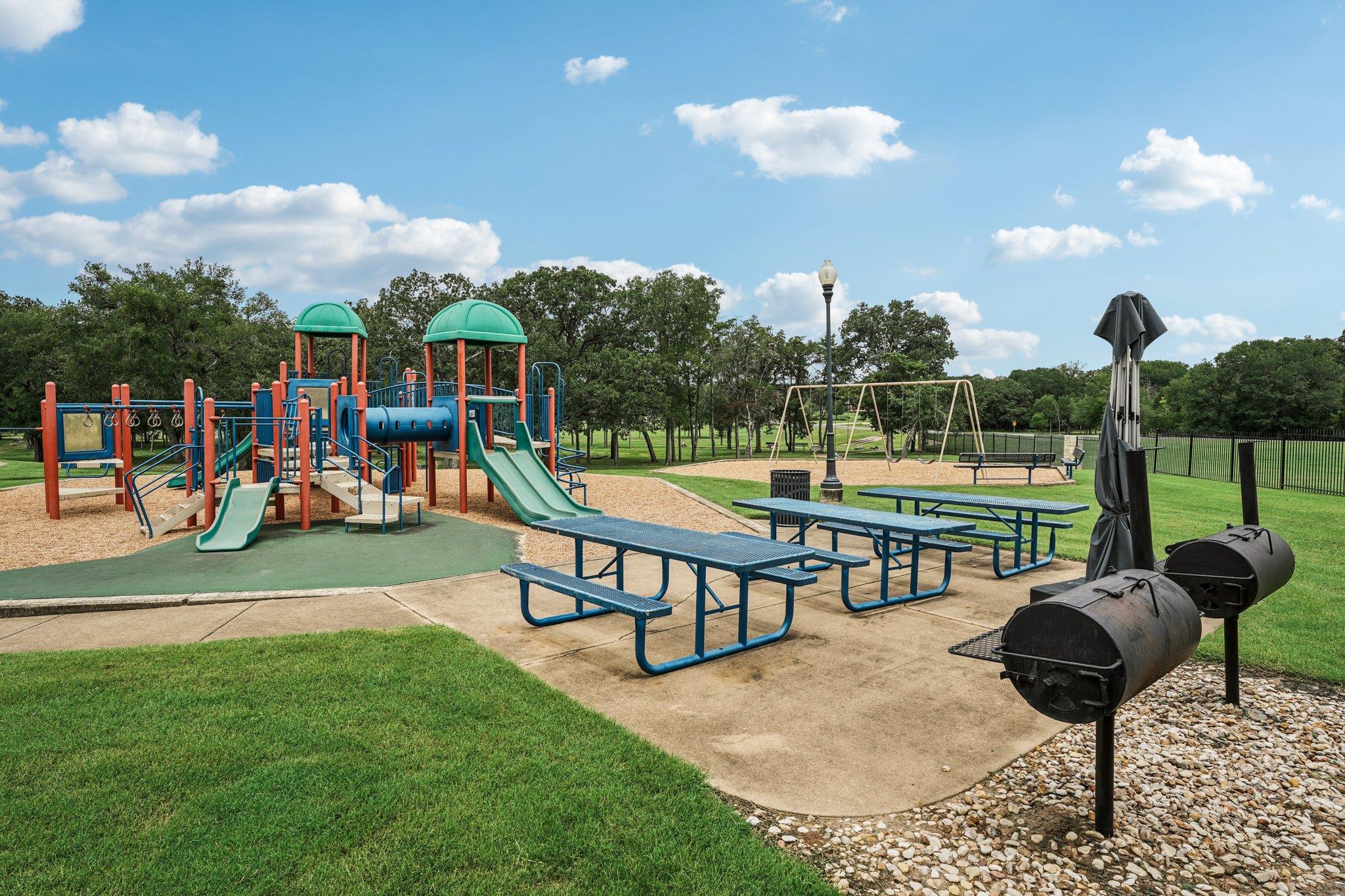 126 Spanish Trl, Bastrop, TX 78602