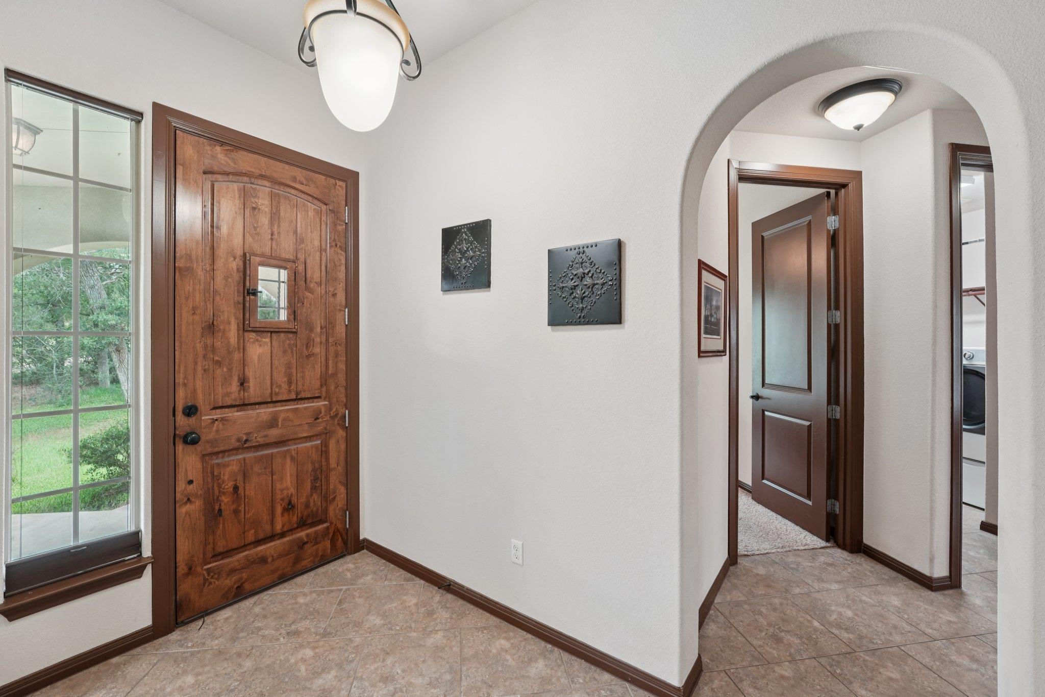 126 Spanish Trl, Bastrop, TX 78602