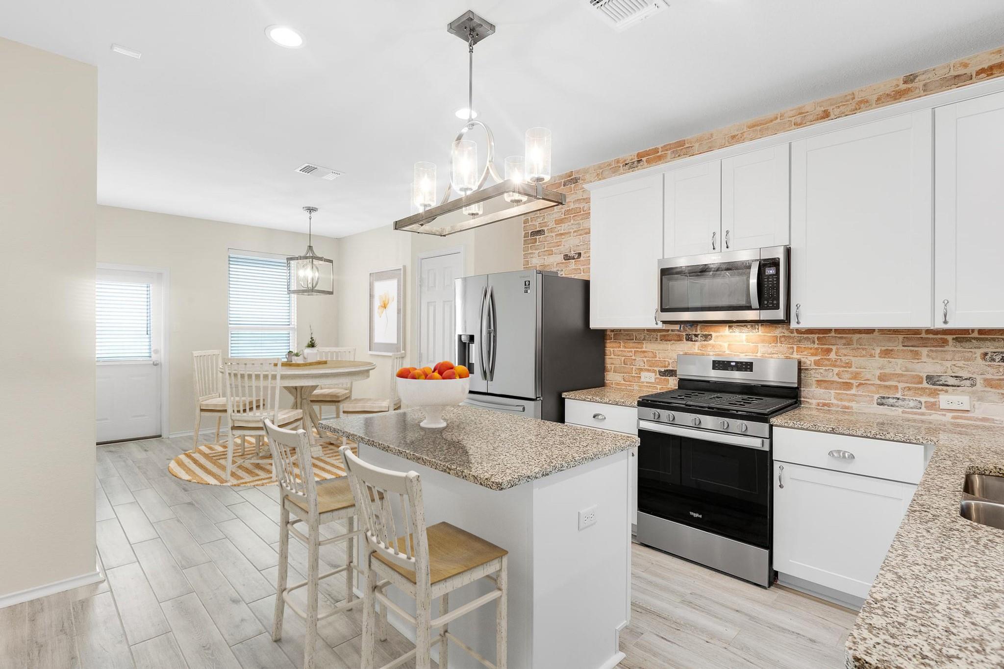 546 Pepperbark Loop, Buda, TX 78610