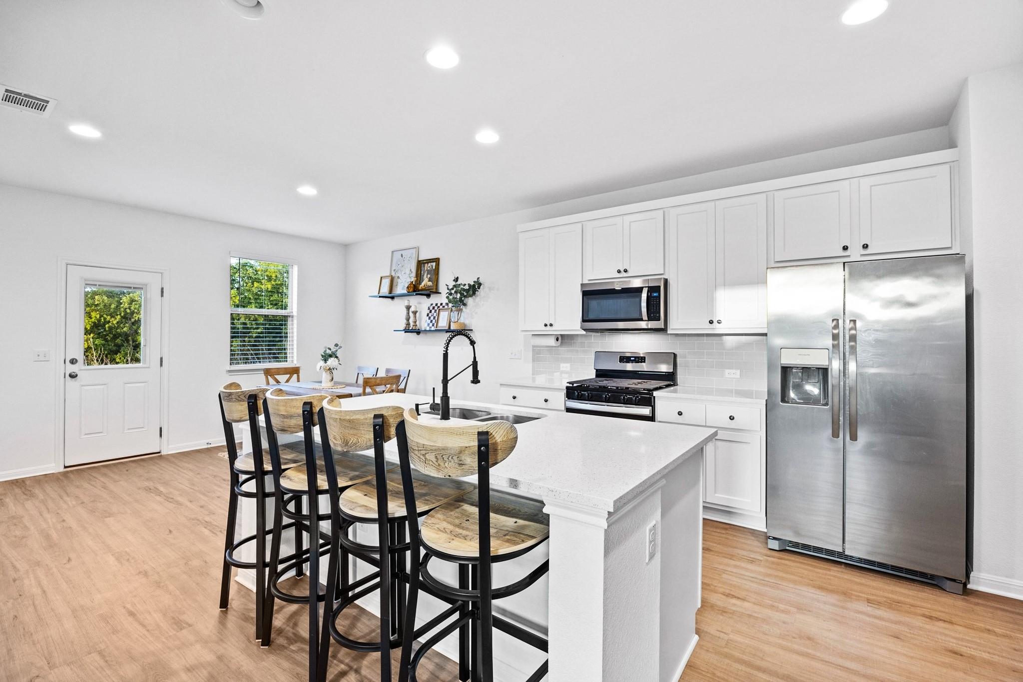 7002 Nijinsky Dr, Buda, TX 78610