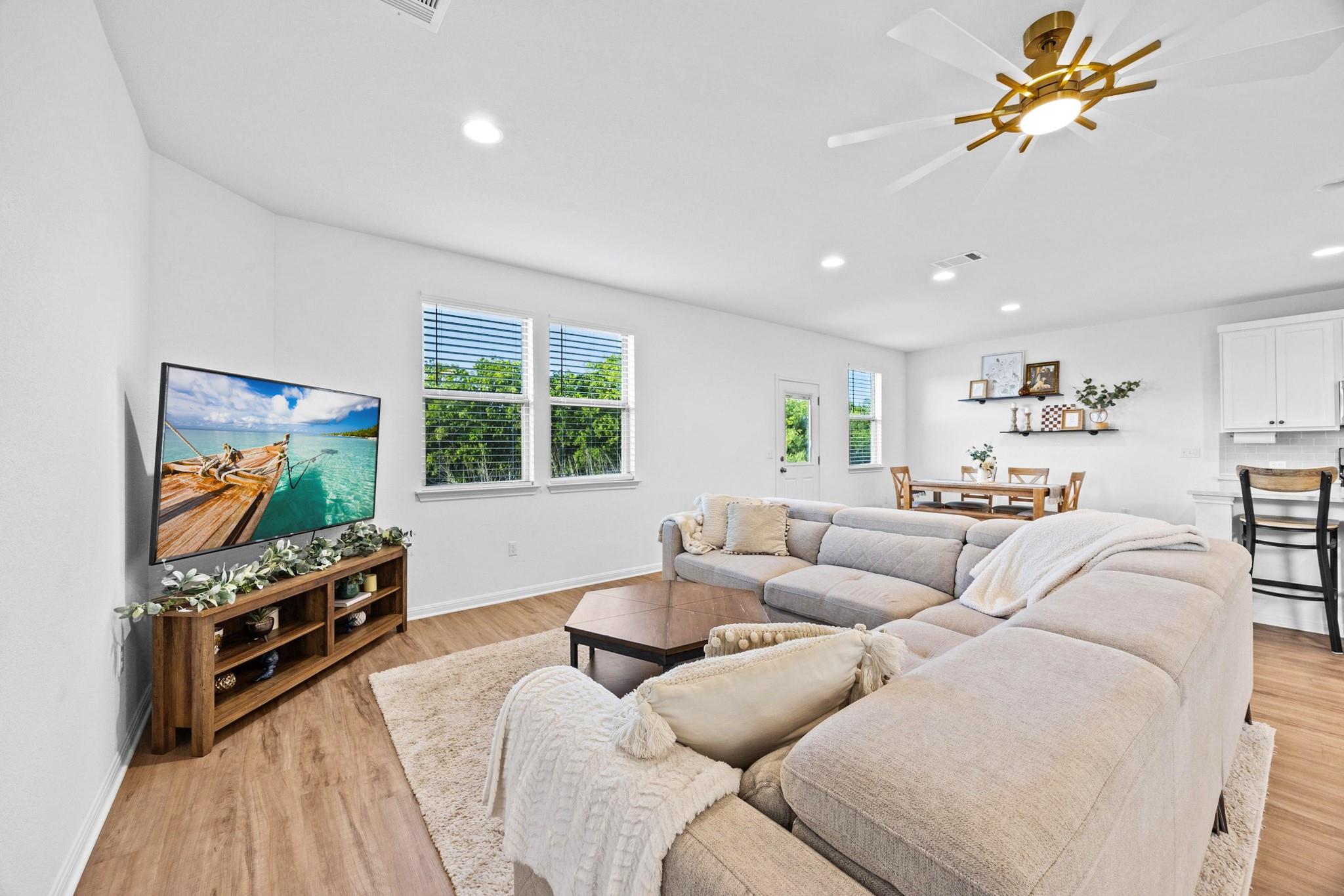 7002 Nijinsky Dr, Buda, TX 78610