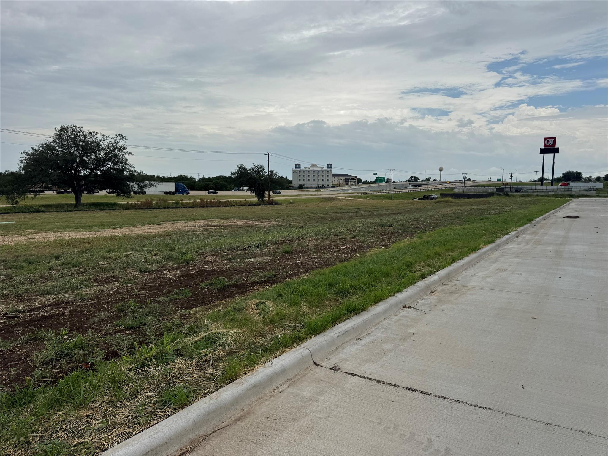 2311 Salado Center Loop, Salado, TX 76571