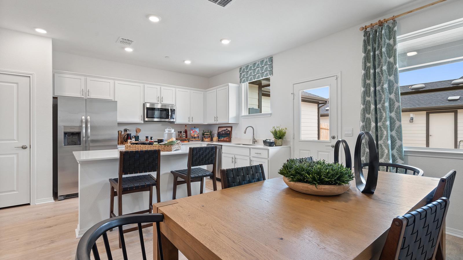 2516 Ophelia Levi Ln, Round Rock, TX 78665