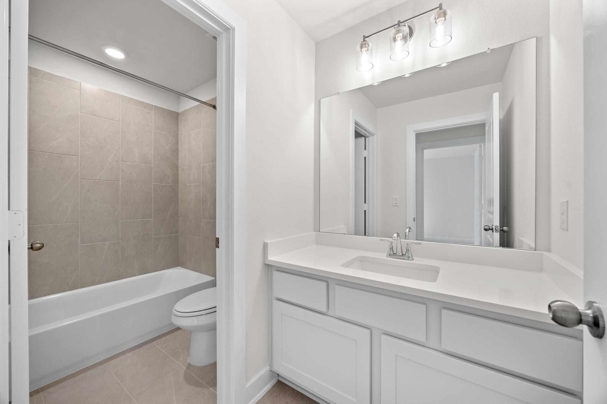 8105 Royal Mint Cv, Lago Vista, TX 78645