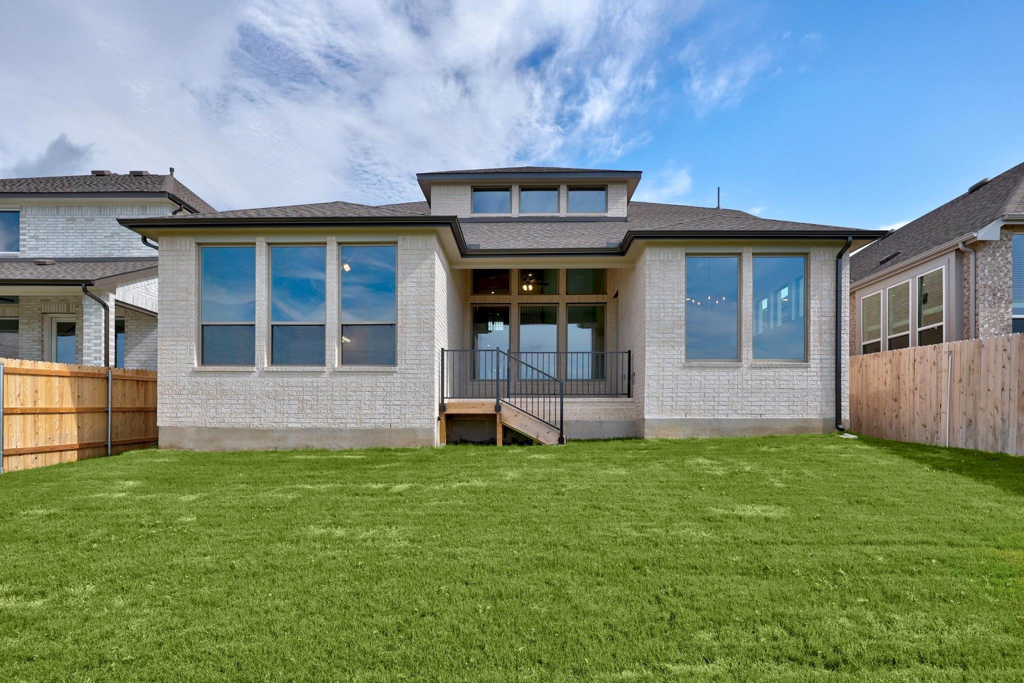 8105 Royal Mint Cv, Lago Vista, TX 78645