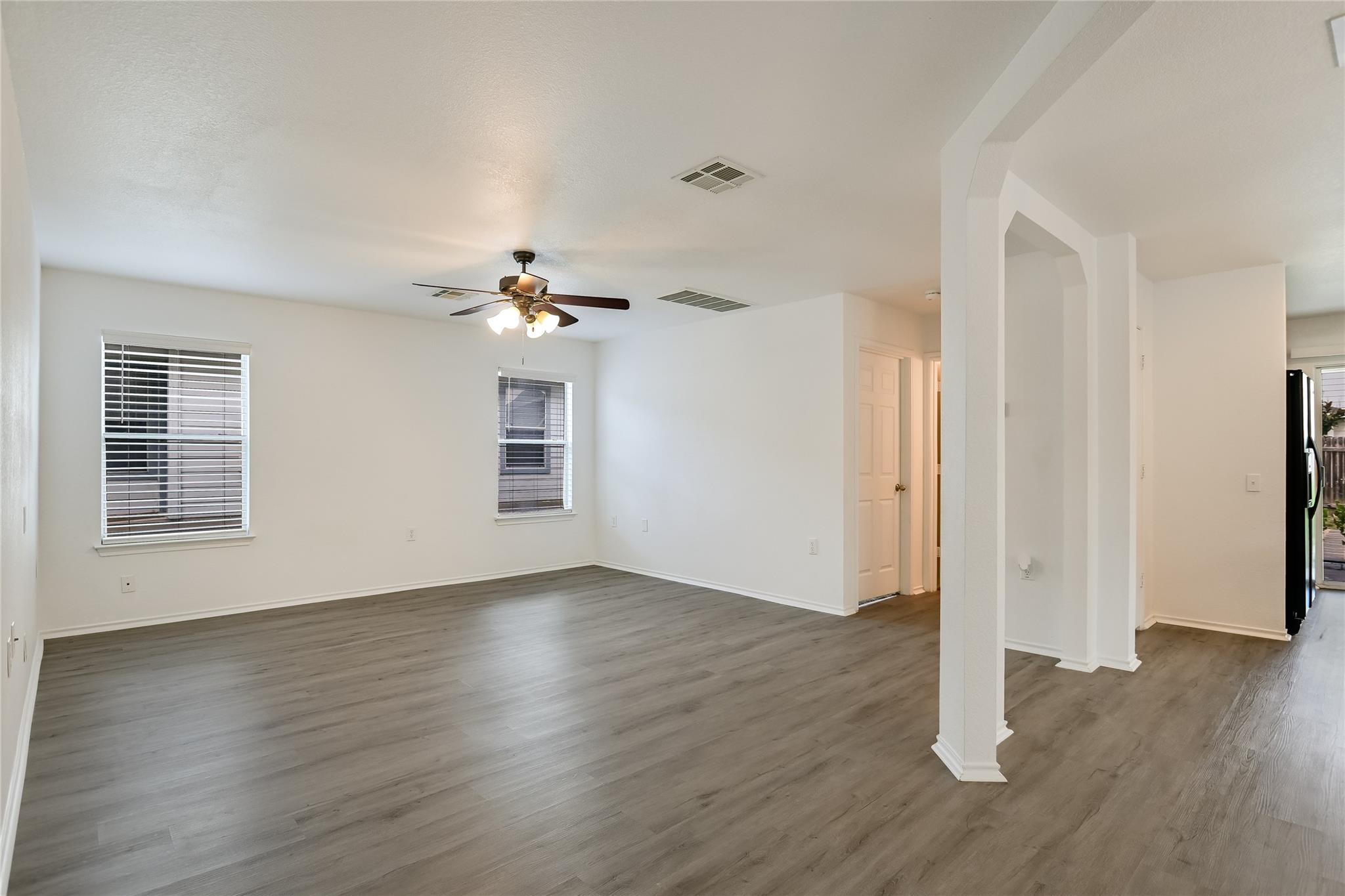 1628 Poppy Seed Ln, Austin, TX 78741