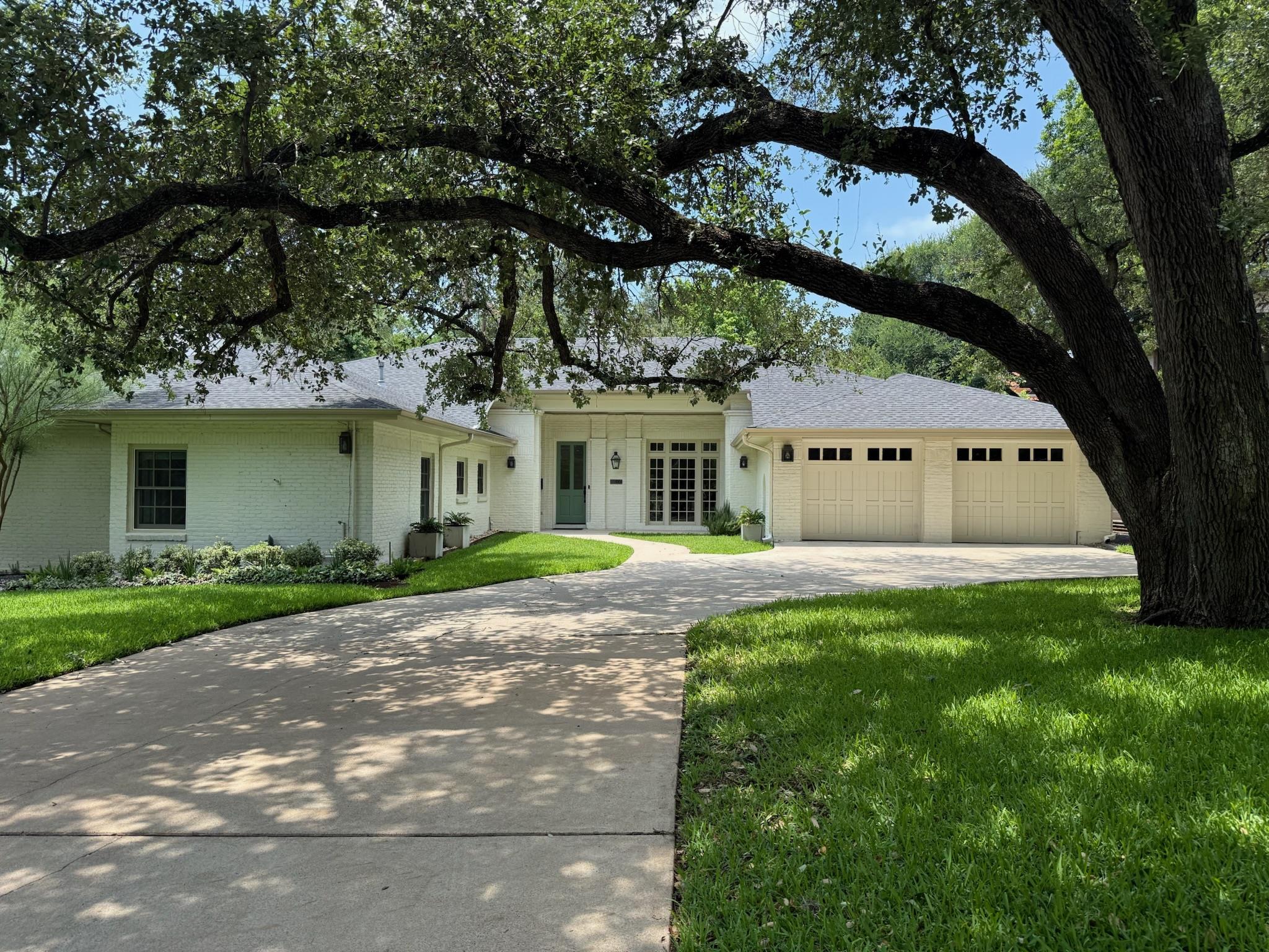 1904 Meadowbrook Dr, Austin, TX 78703