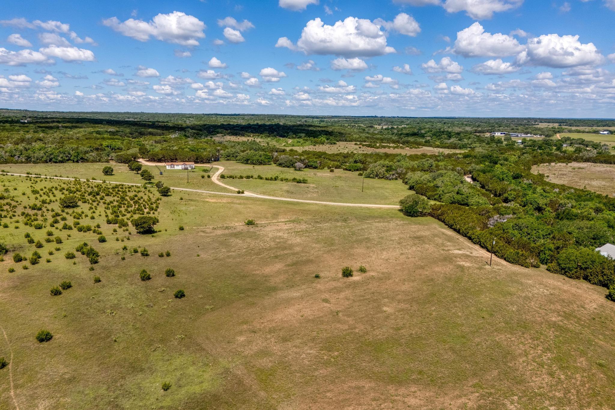 553 County Road 286, Liberty Hill, TX 78642