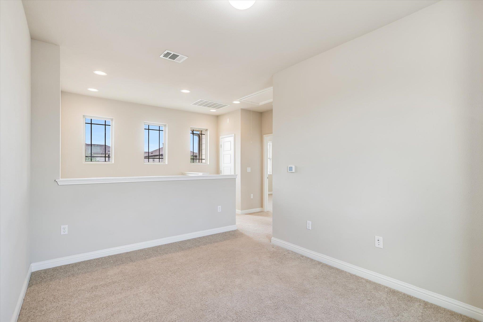 1604 Arcilla St, Austin, TX 78741