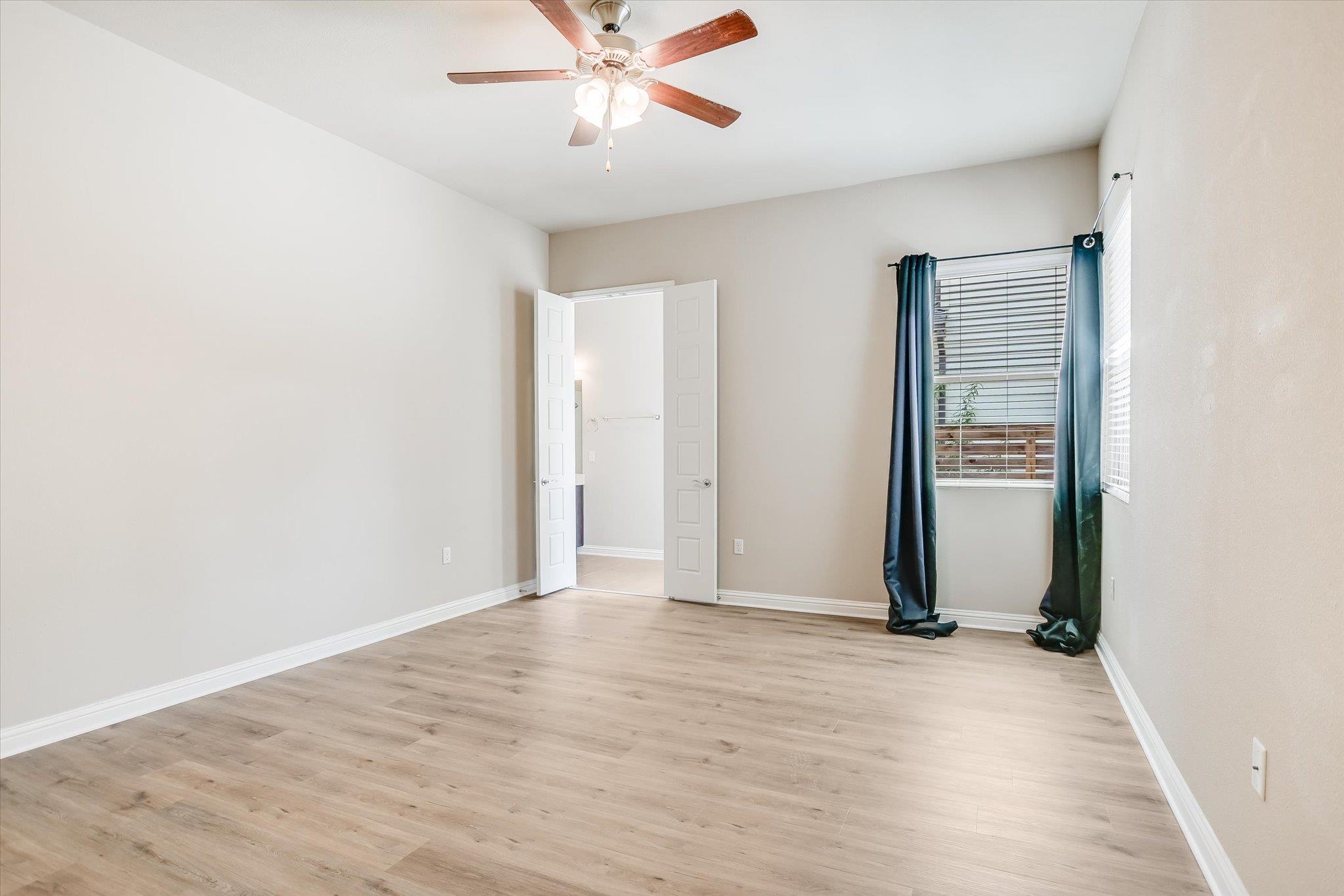 1604 Arcilla St, Austin, TX 78741