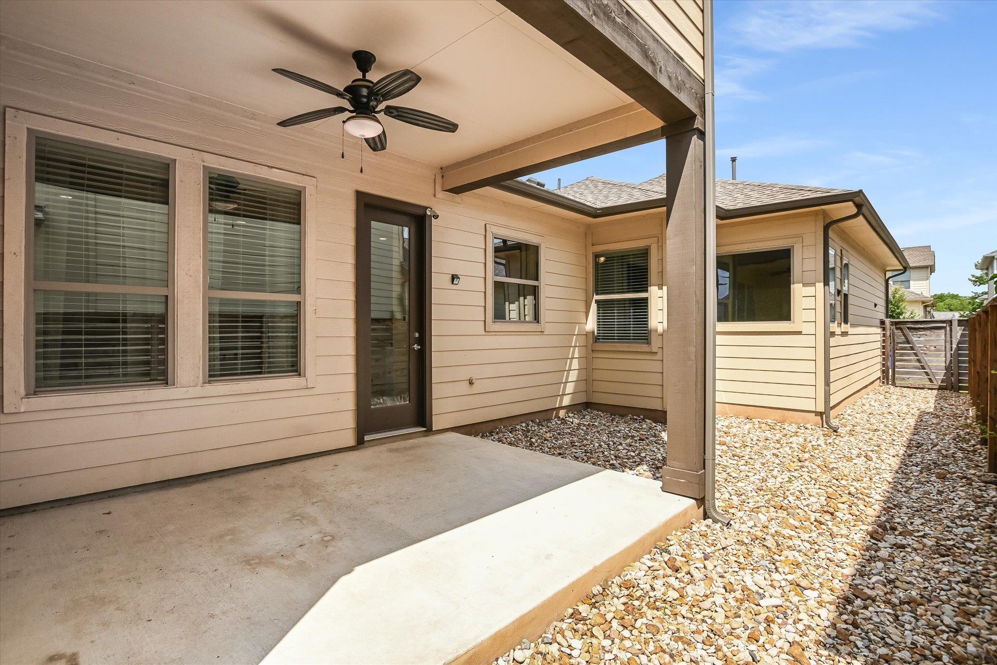 1604 Arcilla St, Austin, TX 78741