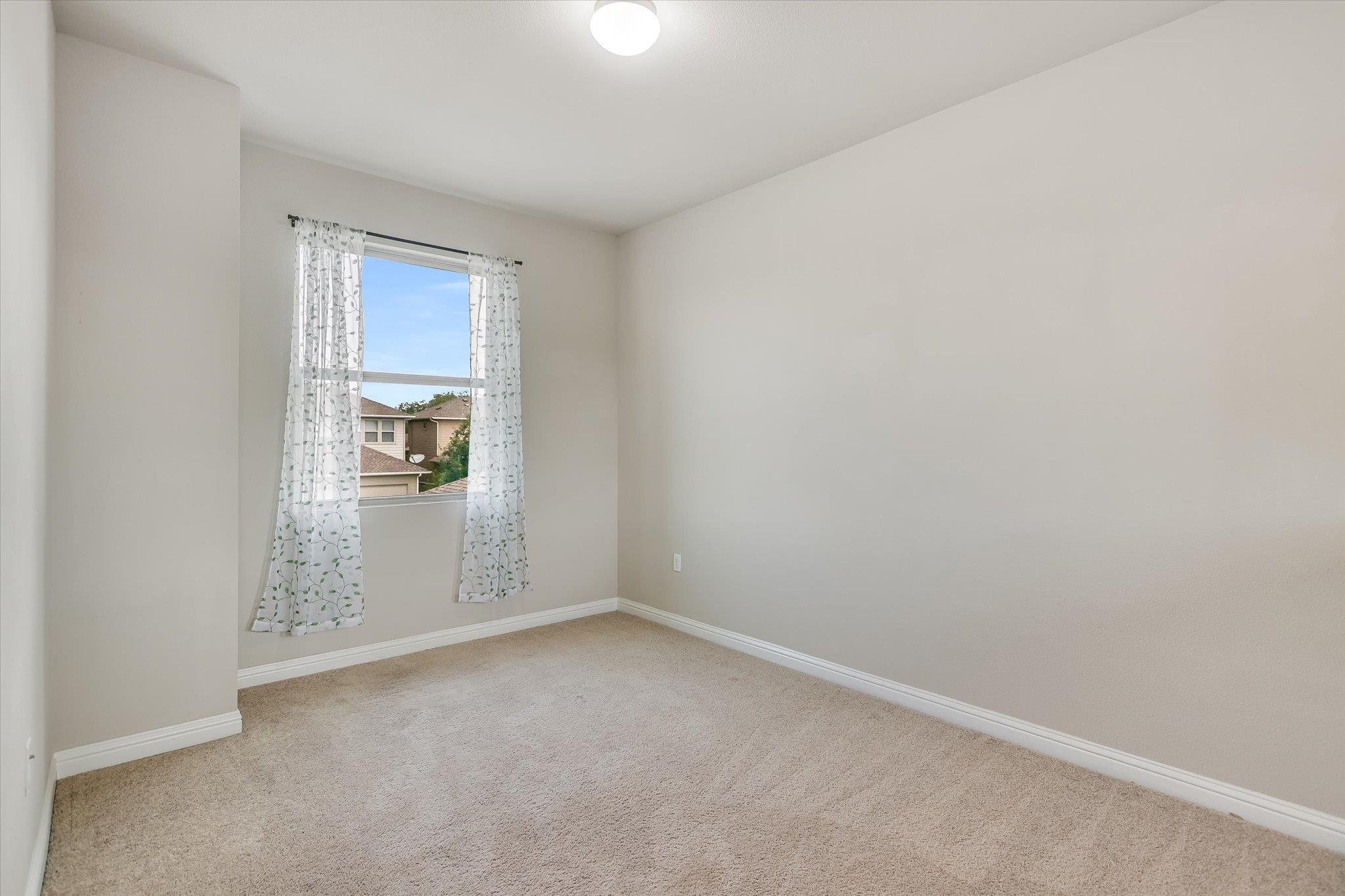 1604 Arcilla St, Austin, TX 78741