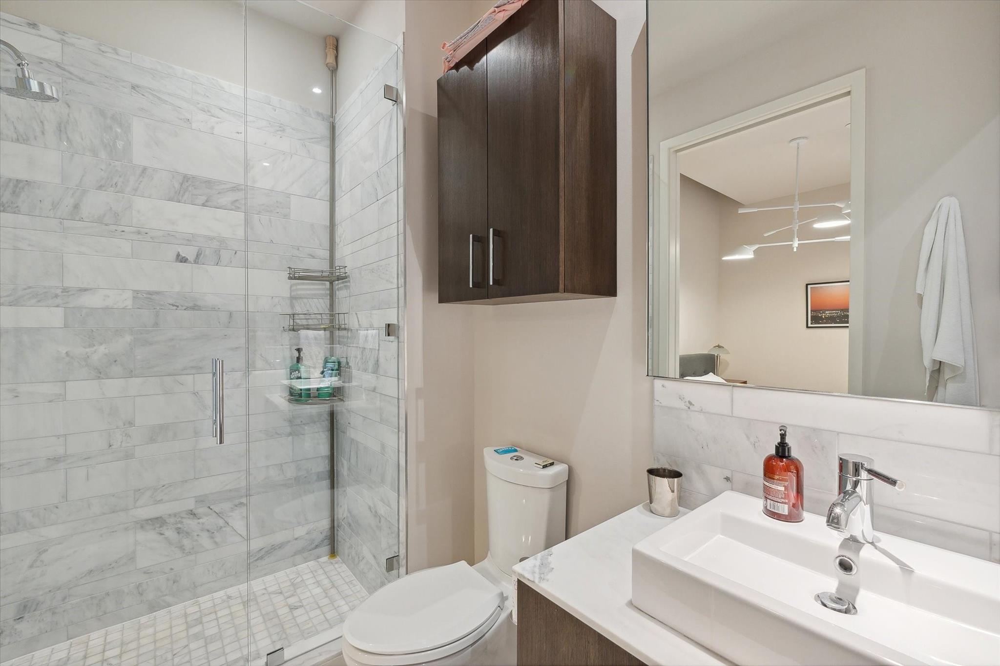 210 Lavaca St # 1802, Austin, TX 78701