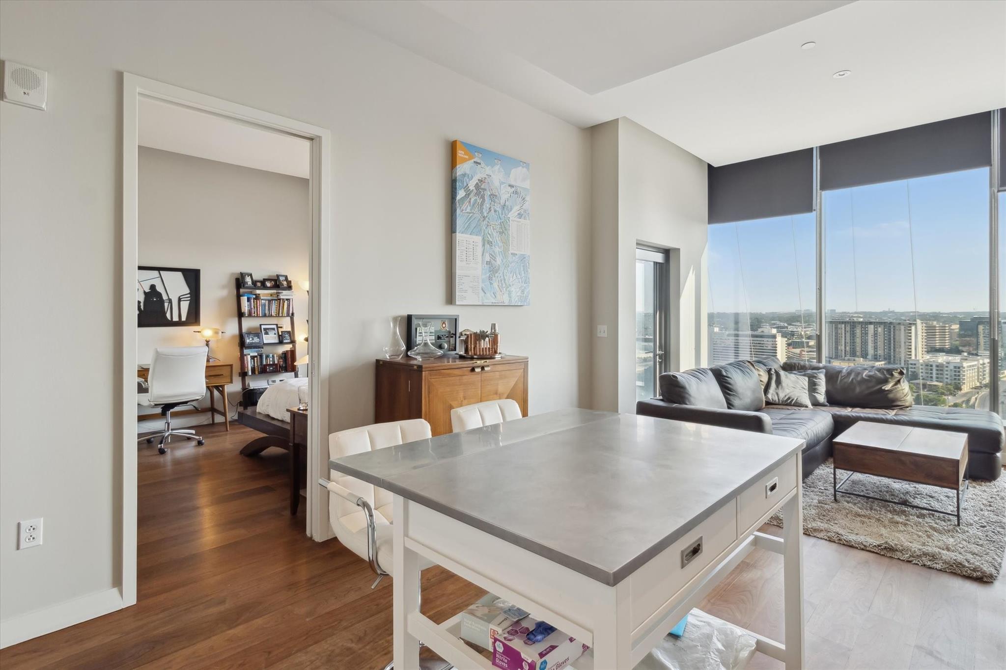 210 Lavaca St # 1802, Austin, TX 78701