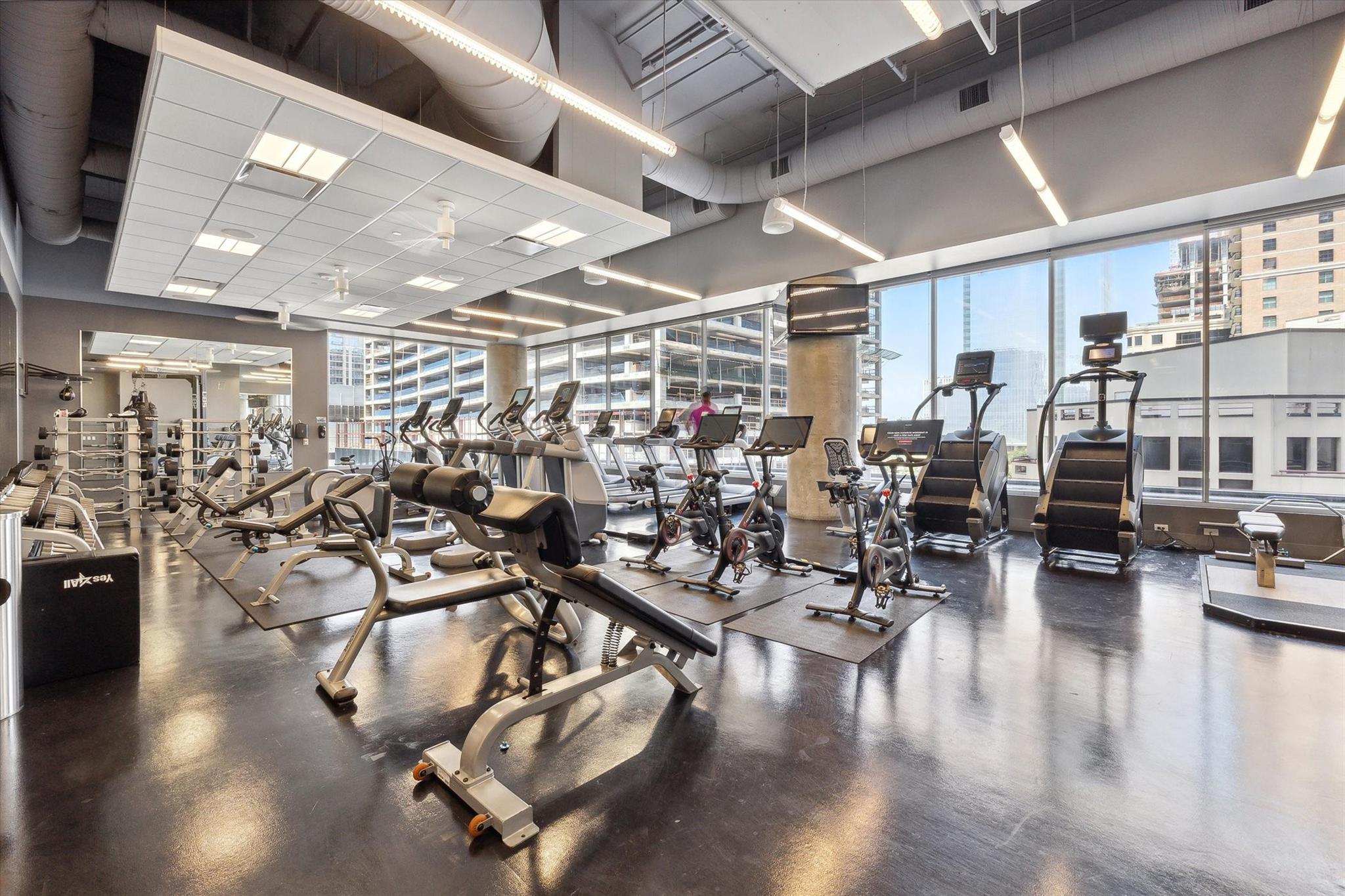 210 Lavaca St # 1802, Austin, TX 78701