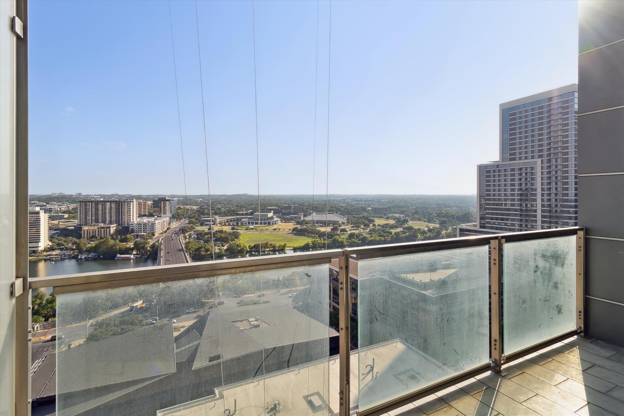 210 Lavaca St # 1802, Austin, TX 78701