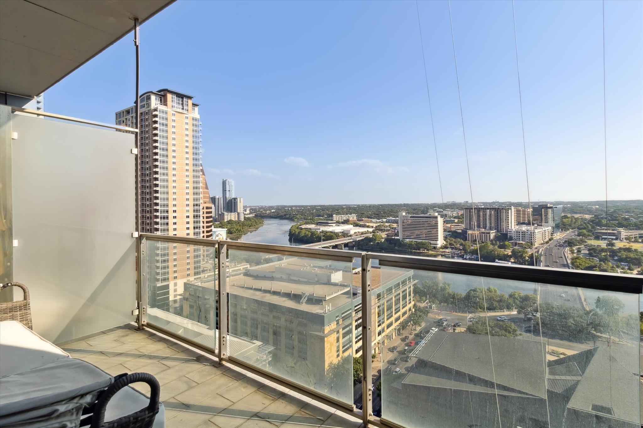 210 Lavaca St # 1802, Austin, TX 78701