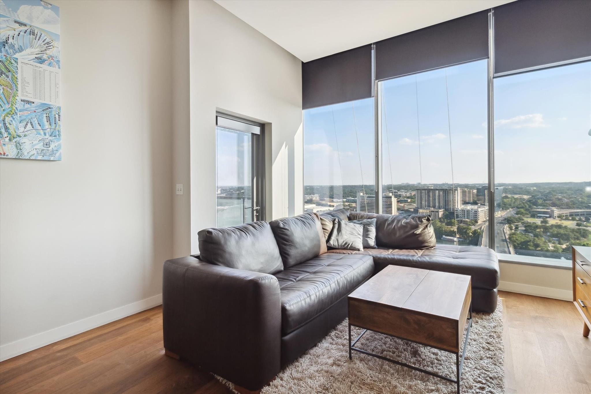 210 Lavaca St # 1802, Austin, TX 78701