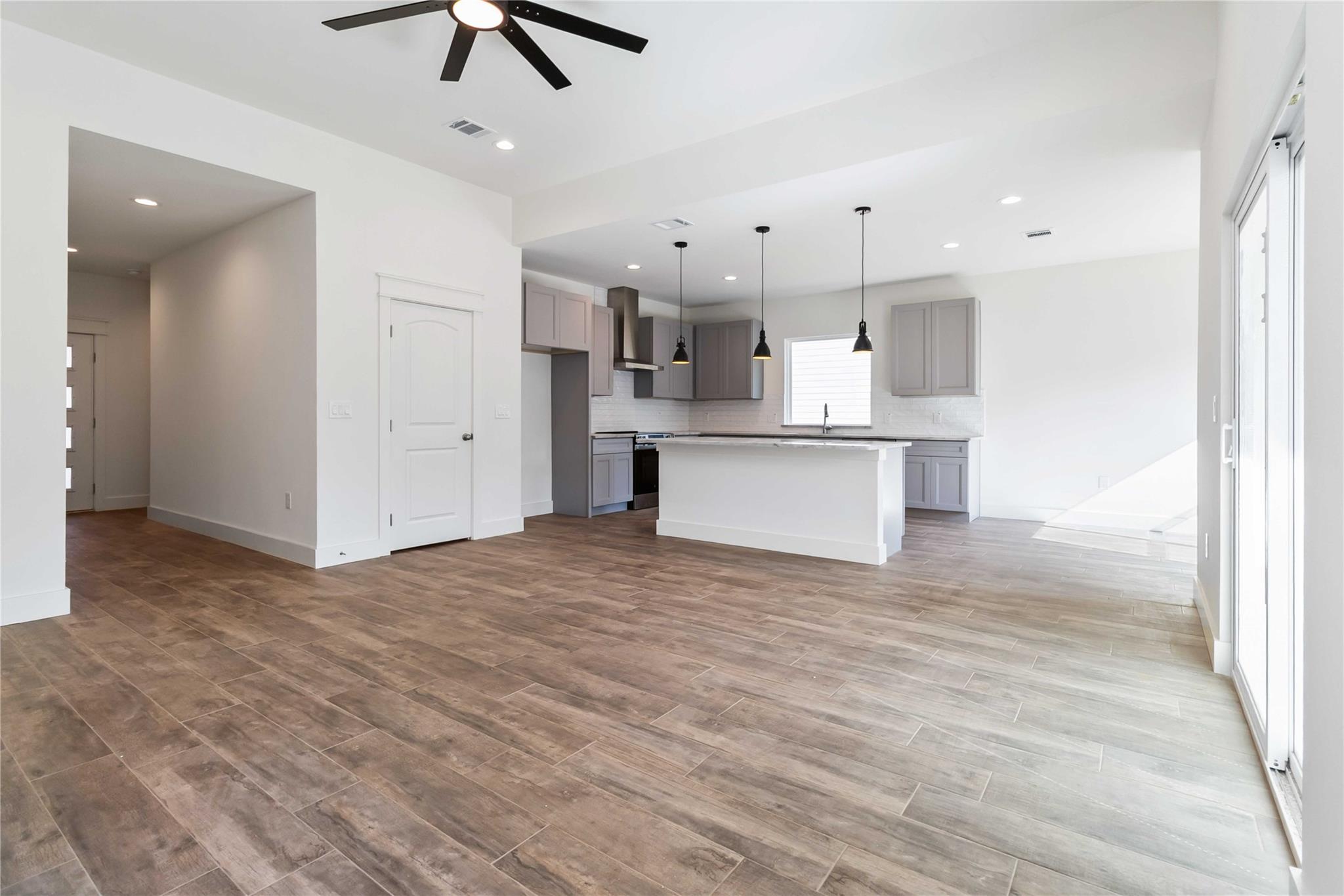 16 Summertime Cir, Wimberley, TX 78676