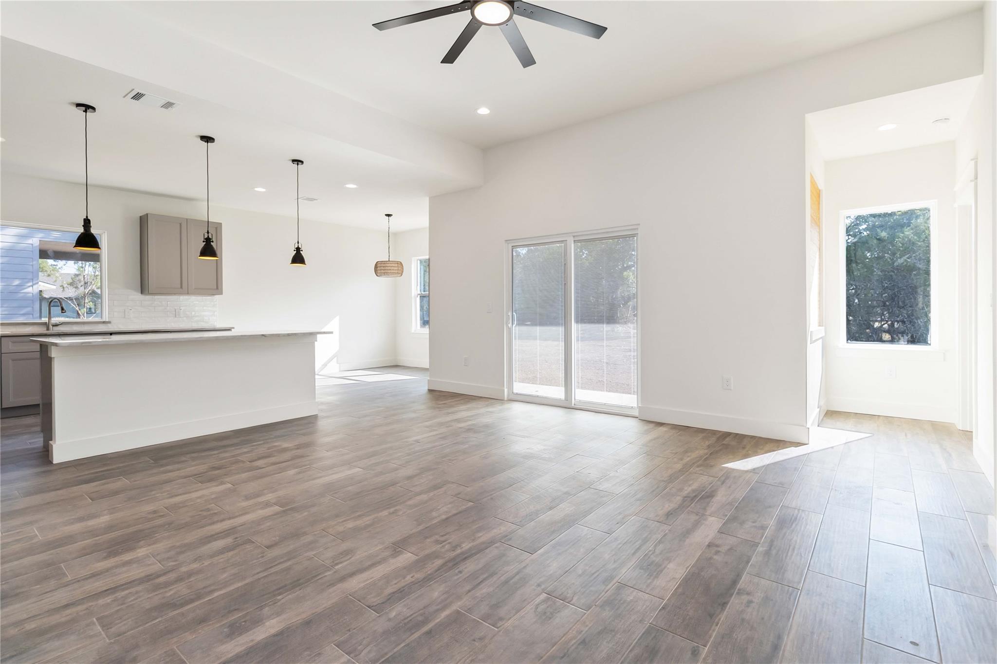 16 Summertime Cir, Wimberley, TX 78676