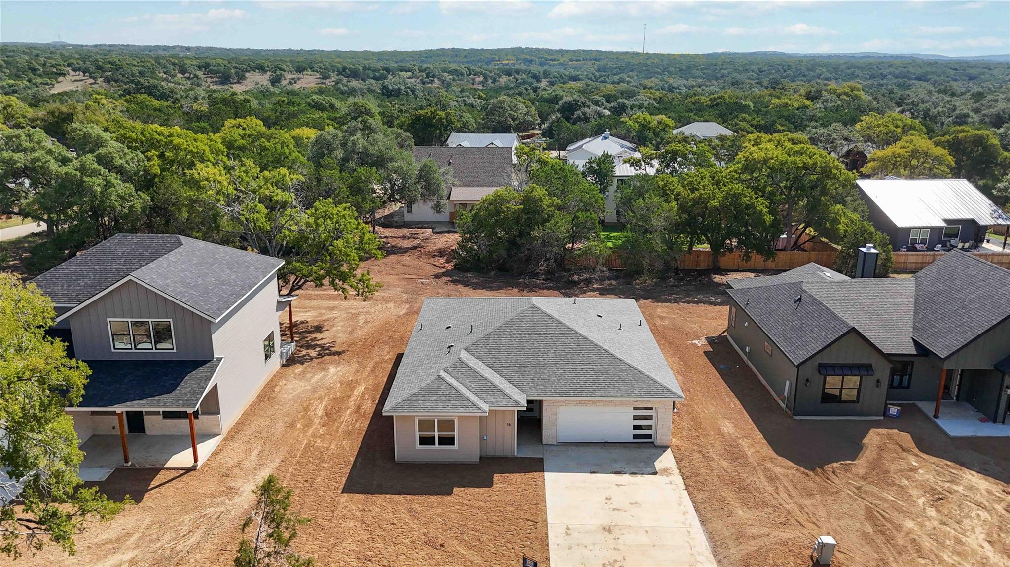 16 Summertime Cir, Wimberley, TX 78676