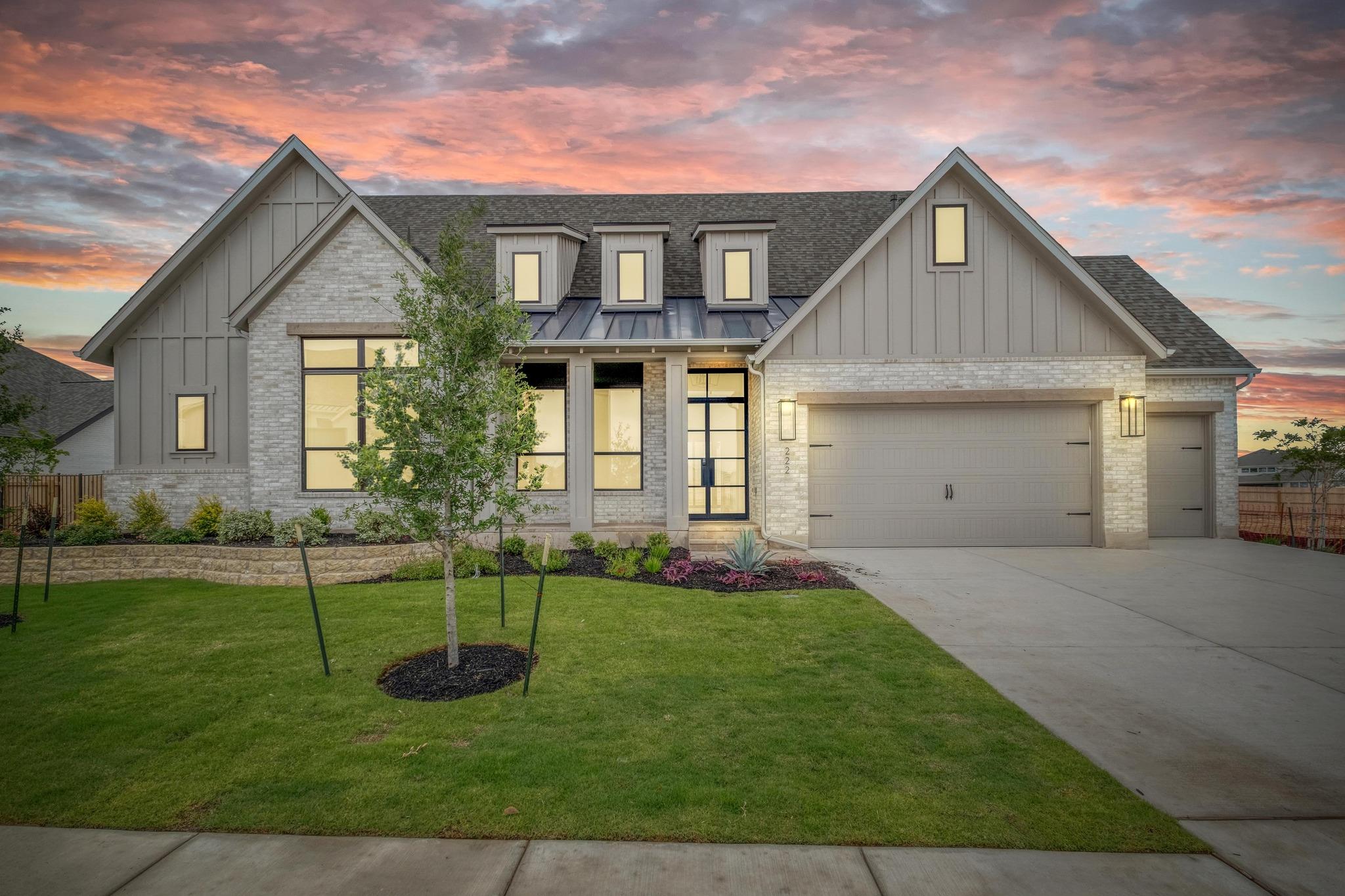 222 Jates Field Bnd, Liberty Hill, TX 78642