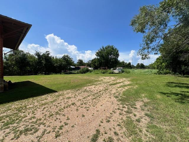 208 SW Texas St, Rockdale, TX 76567