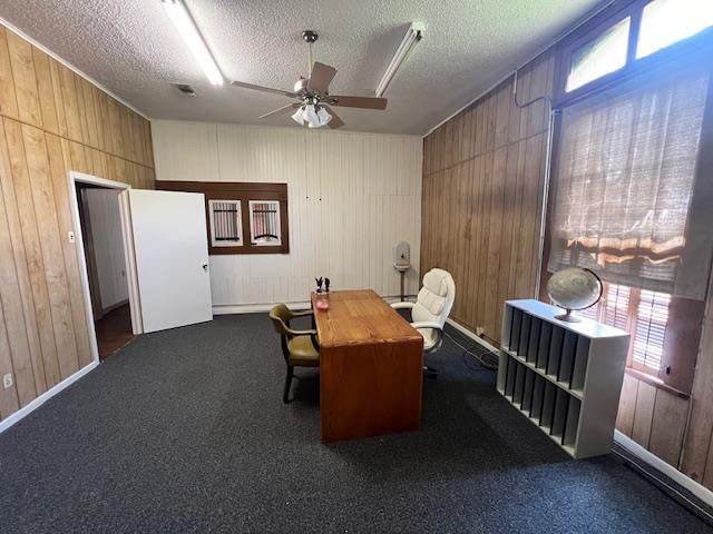 208 SW Texas St, Rockdale, TX 76567
