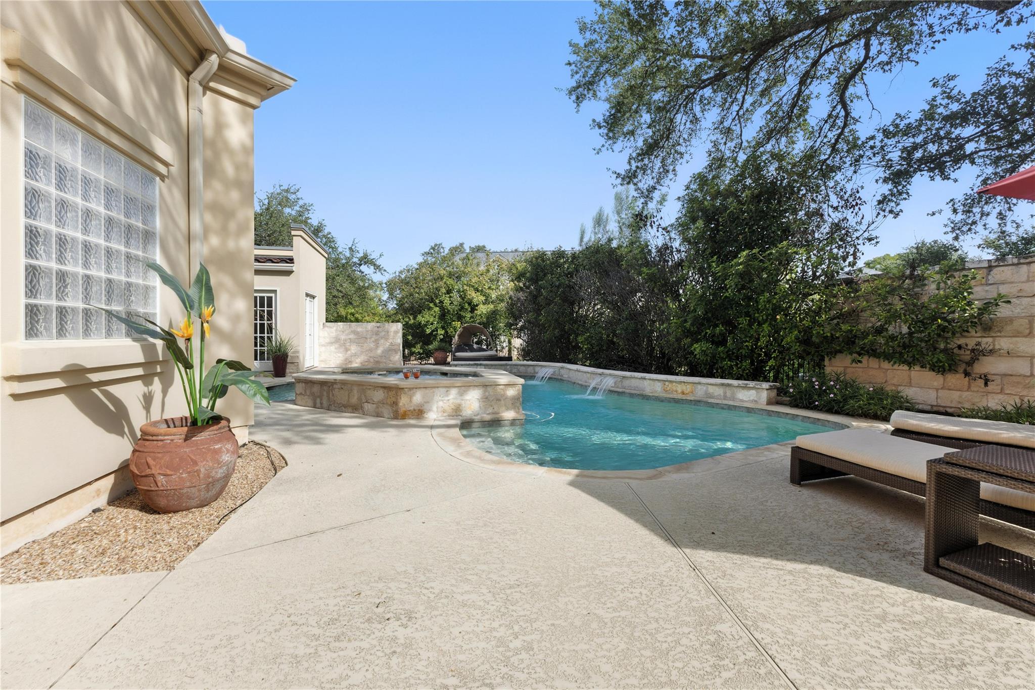 1715 Palisades Pointe Ln, Austin, TX 78738