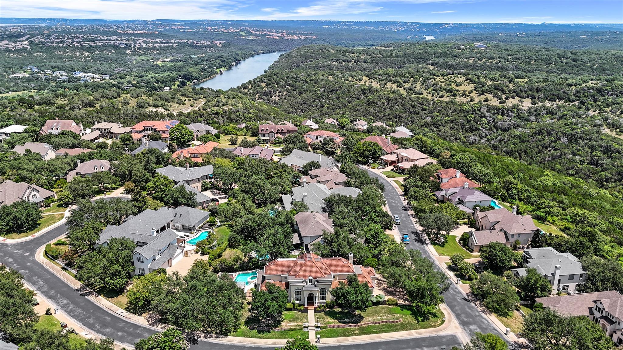 1715 Palisades Pointe Ln, Austin, TX 78738