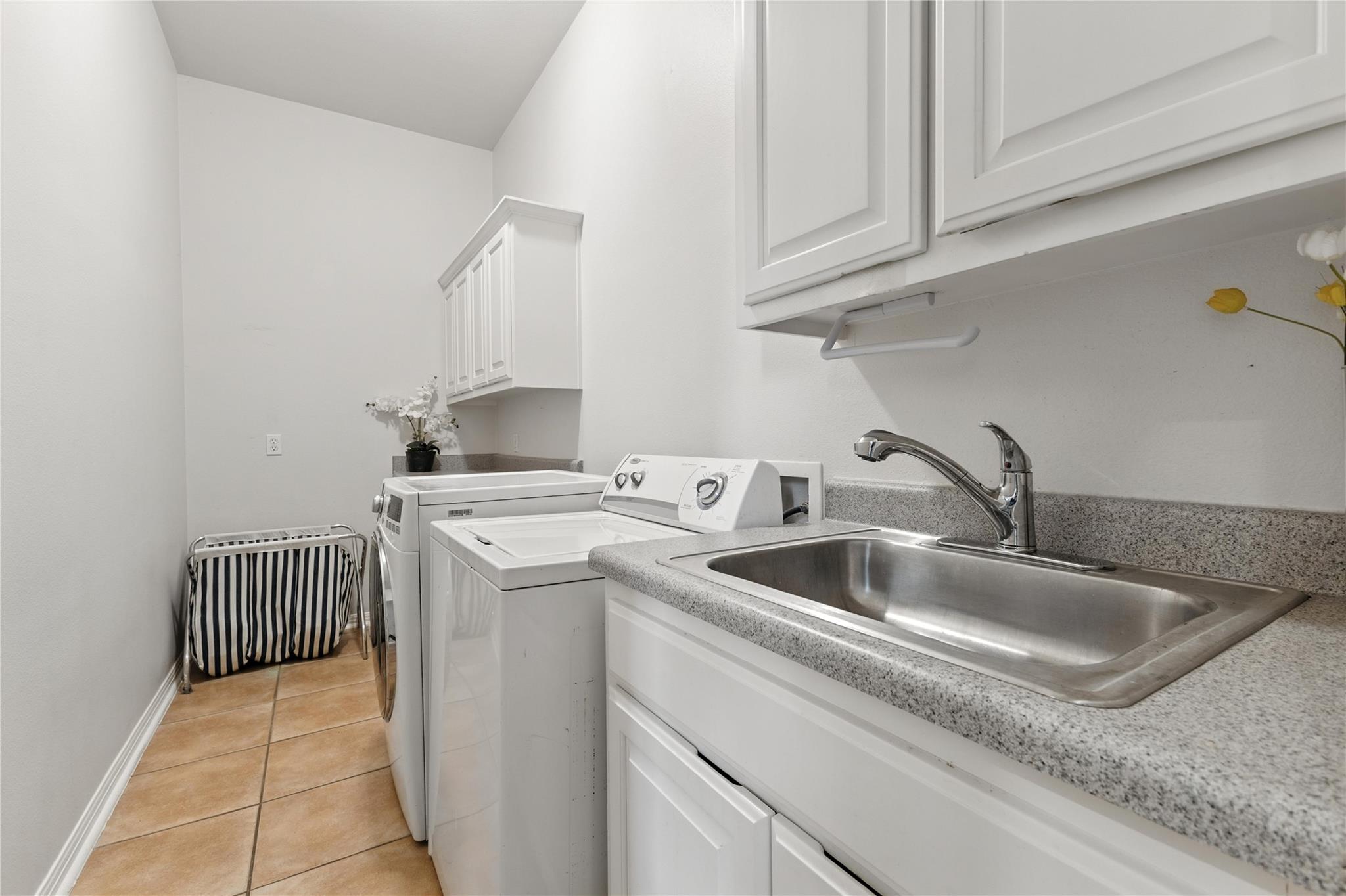 1715 Palisades Pointe Ln, Austin, TX 78738