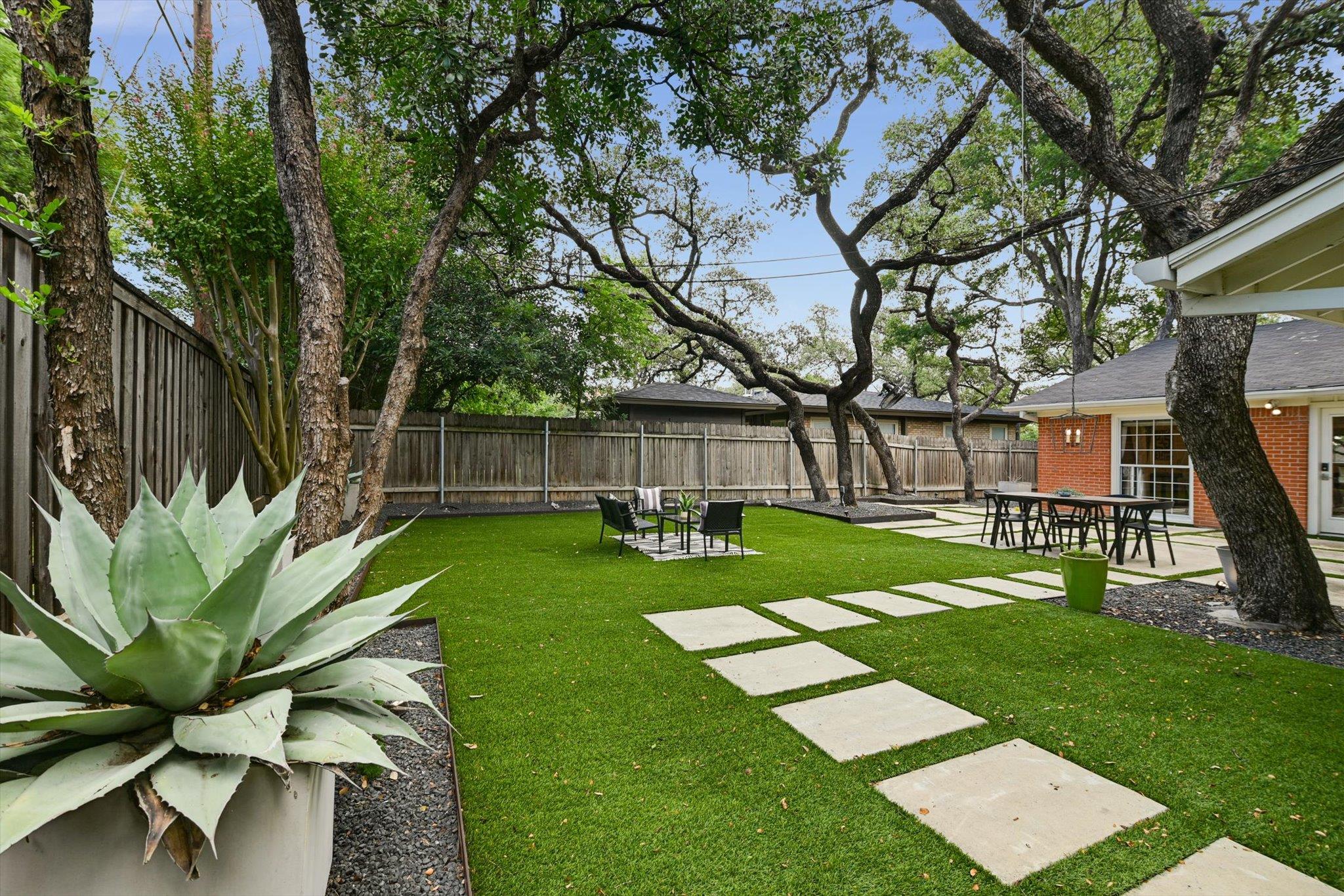 5700 Trailridge Dr, Austin, TX 78731