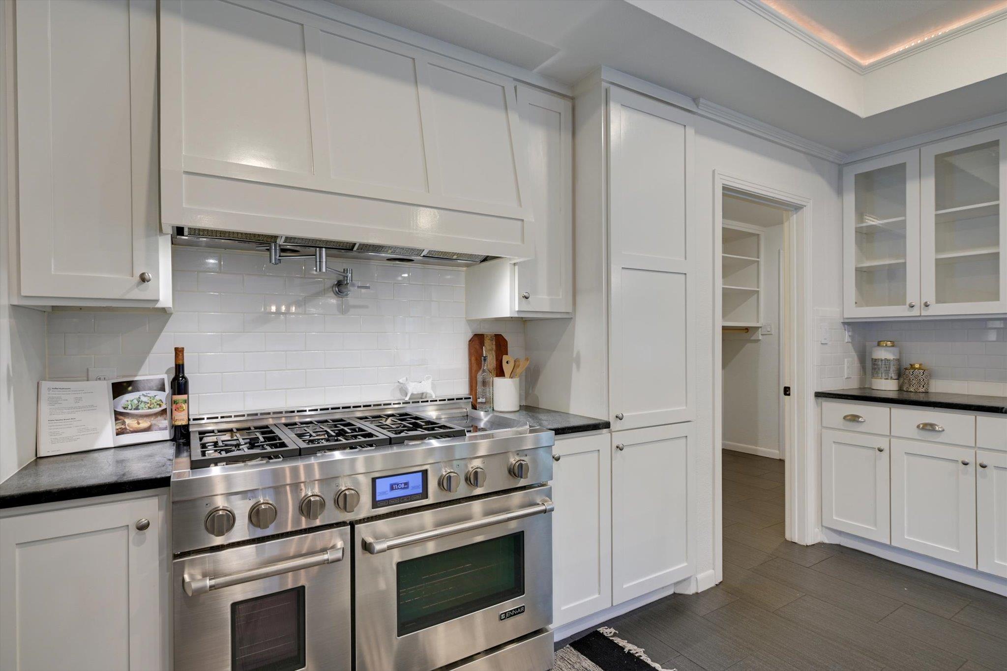 5700 Trailridge Dr, Austin, TX 78731