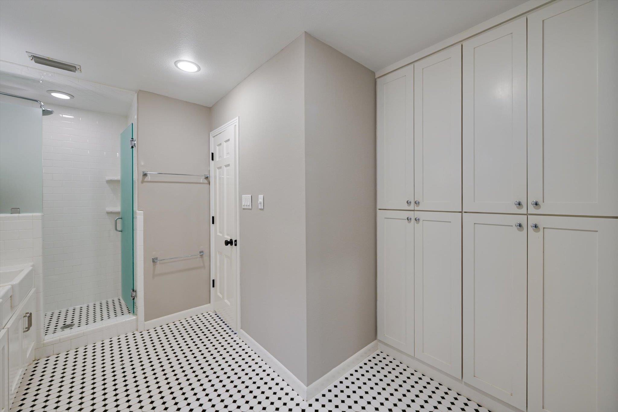 5700 Trailridge Dr, Austin, TX 78731