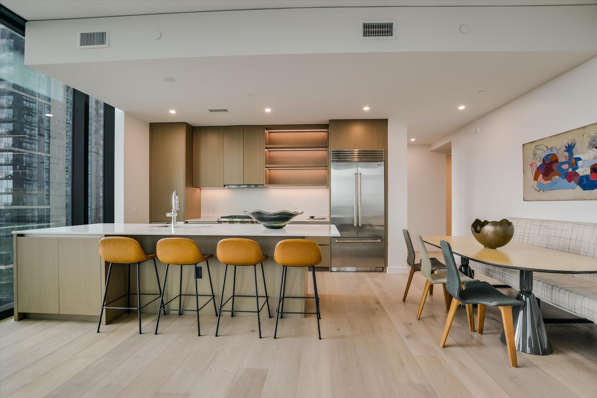 610 Davis St # 1912, Austin, TX 78701